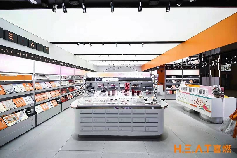 湖南大型商場(chǎng)亮化照明